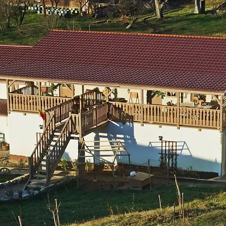 Pensiune agroturistice Ferma De Sub Penteleu *